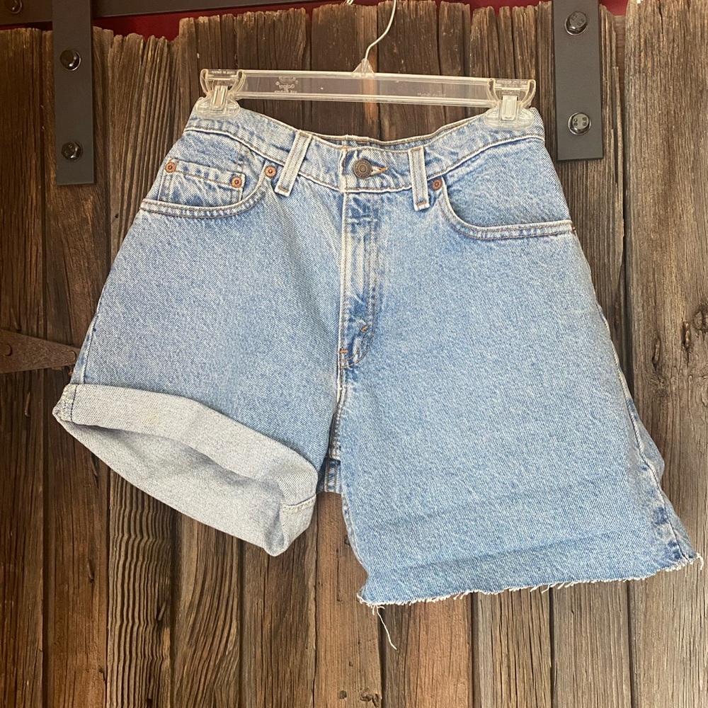 retro LEVI’s • size 5 • light wash